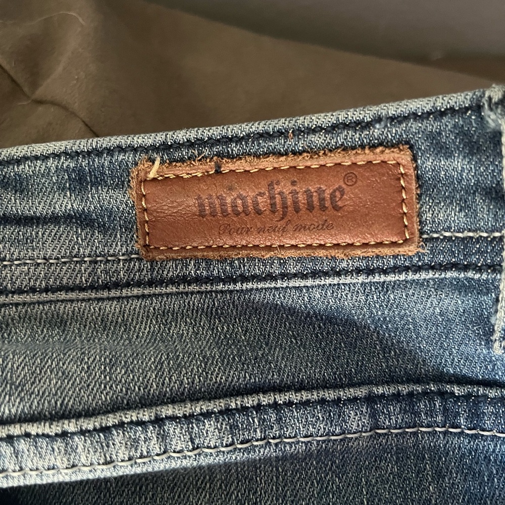 Machine Ripped Jeans - Picture 3 of 5